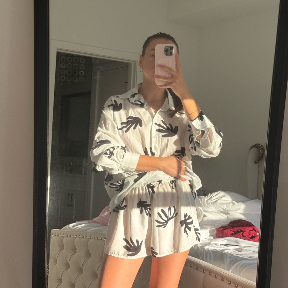 Commense Black and White Shirt&Shorts Set